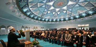 Almanya'da Diyanet İşleri Türk İslam Birliği Essen Merkez Camisi Dualarla Açıldı