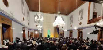 Diyanet İşleri Başkanı Ali Erbaş, şehitler için dua etti