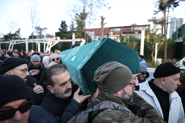 Eski MİT Kontrterör Dairesi Başkanı Mehmet Eymür'ün Cenazesi İstanbul'da Defnedildi