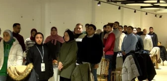 İsrail'den kaçan 102 Filistinli öğrenci Türkiye'ye getirildi