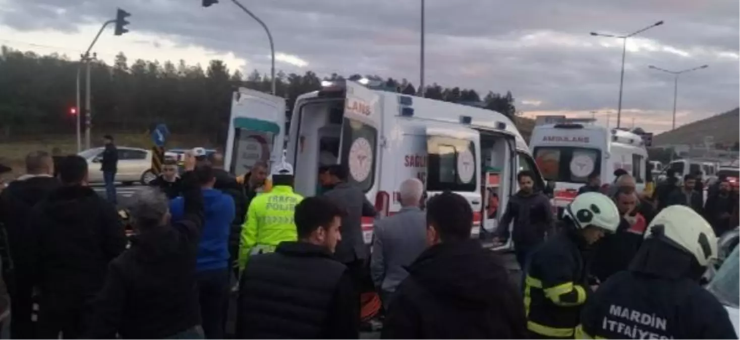 Mardin'de TIR ile otomobil çarpıştı: 2 ölü, 2 yaralı