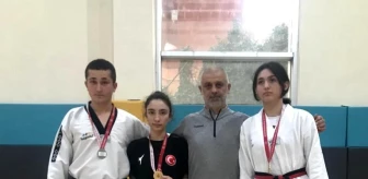 Zonguldak'ta Gençler Taekwondo İl Birinciliği Müsabakaları Tamamlandı