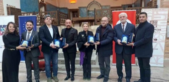 Bursa Büyükşehir Belediyesi Muradiye El Yazmaları Müzesi'nde söyleşi düzenledi