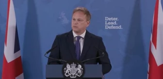 İngiltere Savunma Bakanı: Husilere Darbe İndirildi