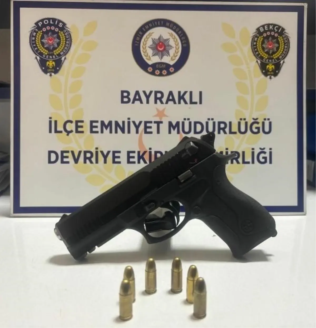 İzmir'de sokakta rastgele ateş açan şüpheli adli kontrol şartıyla serbest bırakıldı