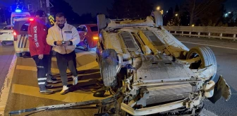 Üsküdar'da Otomobil Çarpışması: 4 Kişi Yaralandı