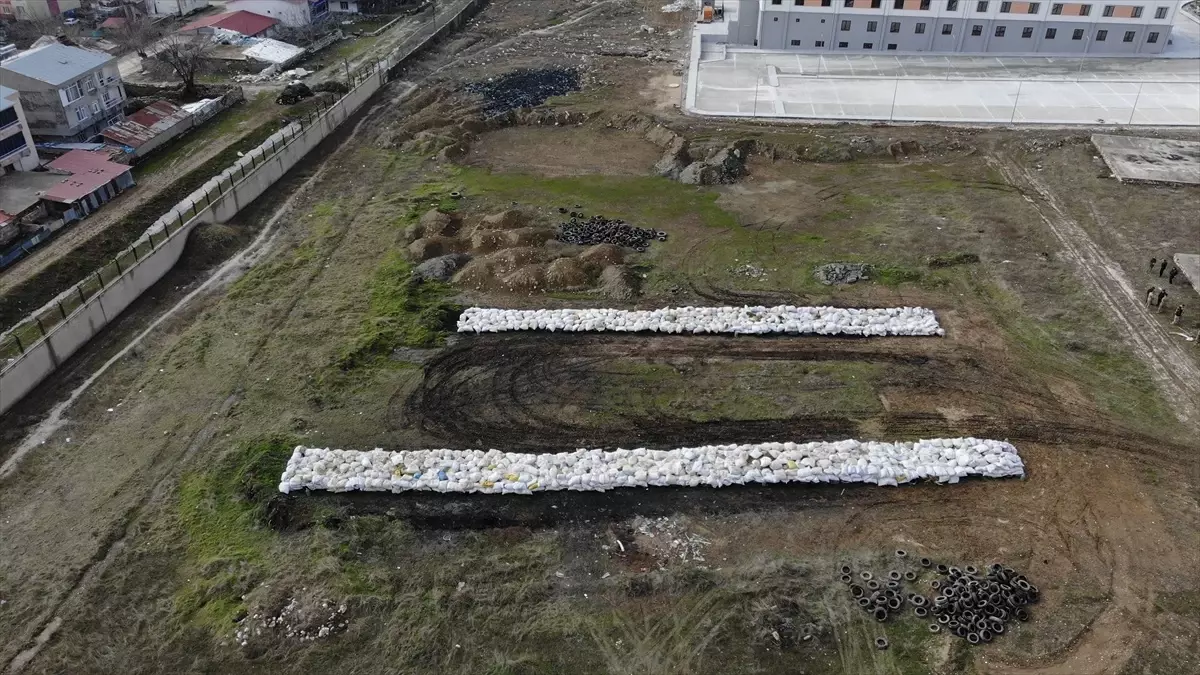 Diyarbakır'da 23 Ton Uyuşturucu İmha Edildi