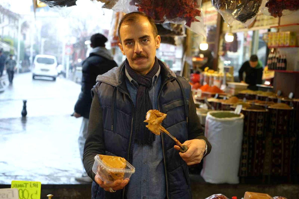 Gaziantep'te Katı Üzüm Pekmezi Yoğun İlgi Görüyor