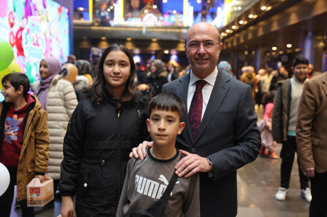 Konya'da Rekor Katılımlı 'Şivlilik Çocuk Bayramı' Düzenlendi