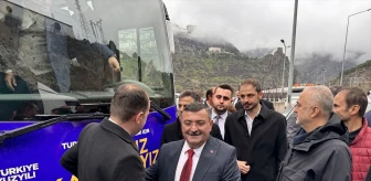 AK Parti'nin Artvin Belediye Başkan Adayı Mehmet Kocatepe Kentte Karşılandı