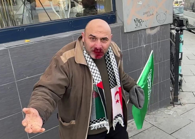 Filistin'e destek mitinginde 'Kelime-i Tevhid' bayrağı taşıyan bir kişiye yumruk atan Ege Akersoy tahliye edildi