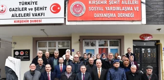 Kırşehir Valisi Hüdayar Mete Buhara, şehit aileleri ve gazilerle bir araya geldi