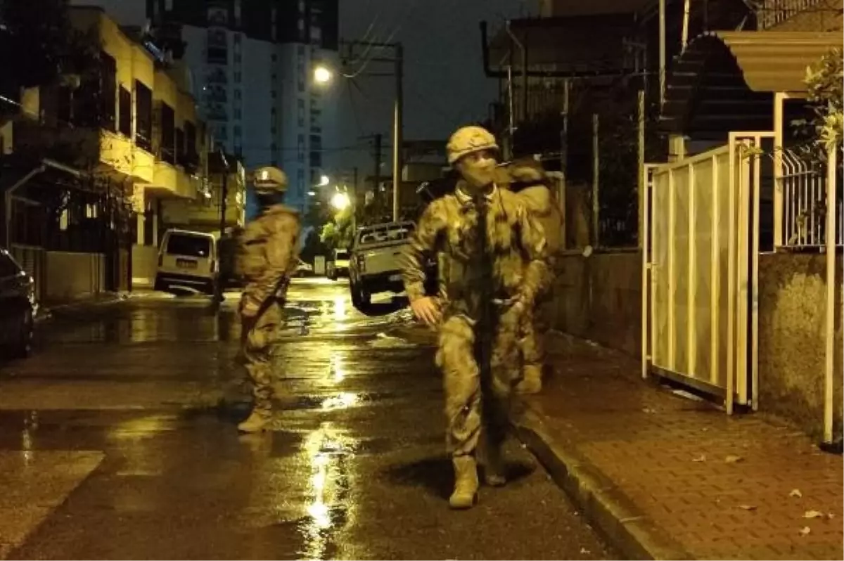 Mersin'de Uyuşturucu Ticaretine Operasyon: 54 Gözaltı
