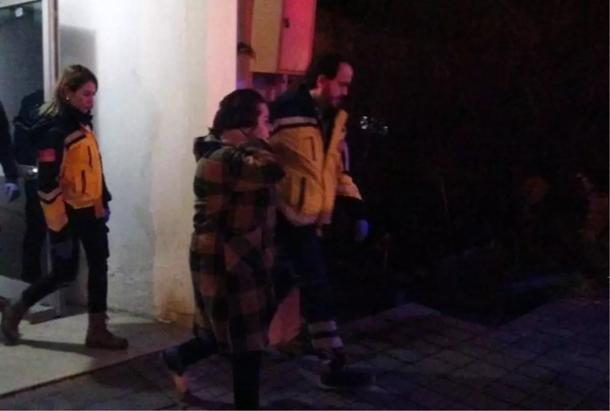 Bolu'da Sigara Yangınında Dumandan Etkilenen Kadın Hastaneye Kaldırıldı