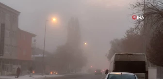 Ardahan'da yoğun sis: Görüş mesafesini 20 metreye düştü