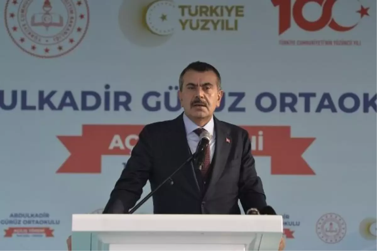 Milli Eğitim Bakanı: Derslik başına düşen öğrenci sayısı azaldı
