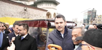 Murat Kurum, Aya Triada Kilisesi'ni ve Beyoğlu esnafını ziyaret etti