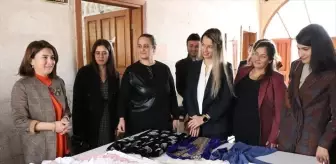 Şanlıurfa Valisi Hasan Şıldak'ın eşi Fatma Şıldak, Viranşehir'de Kadın Kültür Merkezi'ni ziyaret etti