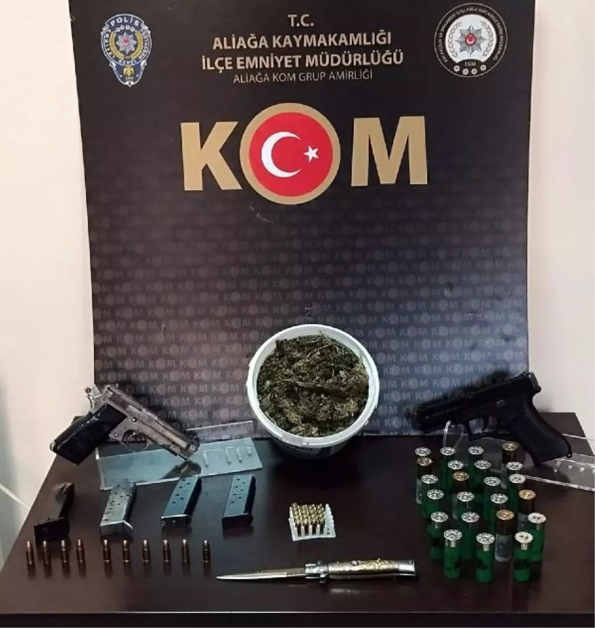 İzmir'de silah kaçakçılığı operasyonu: 8 şüpheli gözaltına alındı