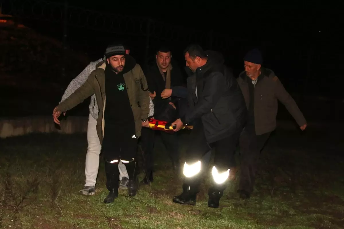 Kandıra'da Baraj Suyunda Mahsur Kalan Kişi Kurtarıldı