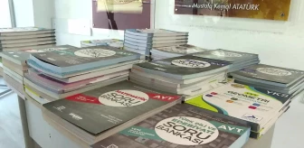 Konyaaltı Belediyesi'nin Atıl Kitap Kampanyası Gençlere Destek Oluyor