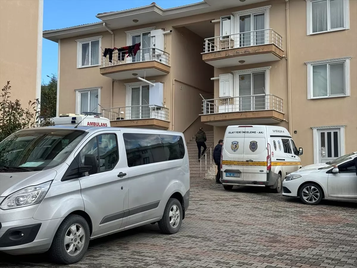 Serdivan'da Polis Cinayeti: Eşini ve Kızını Öldüren Polis Kendini Vurdu