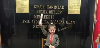 SMA Tip-2 Hastası Minik Defne'nin Karne Sevinci