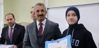 Trakya'da Öğrenciler Karne Heyecanı Yaşadı