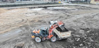 Tokat'ın Turhal ilçesinde asfalt atıkları geri dönüştürülerek yol yapımında kullanılıyor