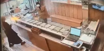 Ataşehir'de Kuyumcu Soygunu: 10 Bilezik Gasbedildi