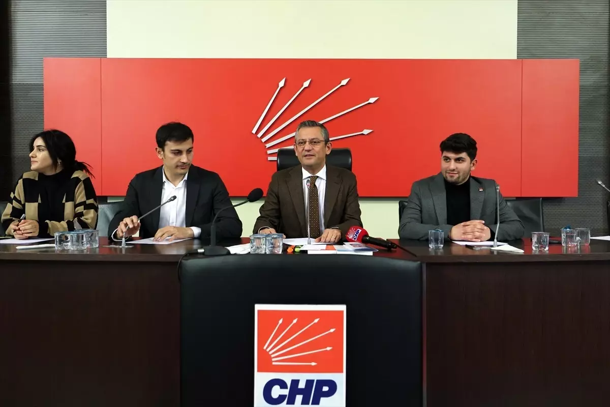 CHP Gençlik Kolları, Gençlerin Siyasette Temsil Edilmesi İçin Kararlı