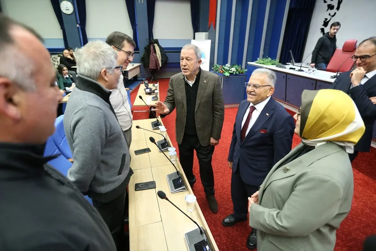 Kayseri'de deprem mühendisliği eğitimi verildi