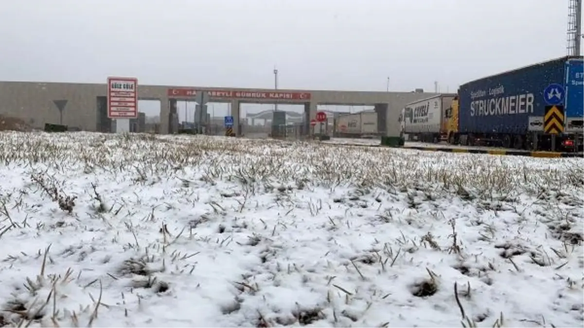 Trakya'nın Yükseklerine Kar Yağdı
