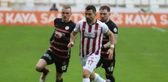 Sivasspor ile Gaziantep FK Berabere Kaldı