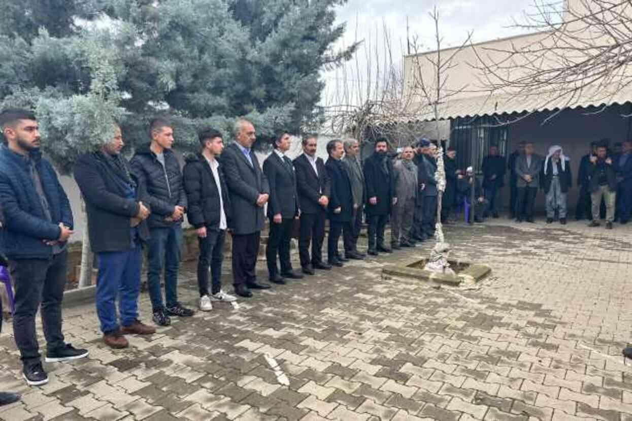 Diyarbakır'da iki aile arasındaki 3 yıllık husumet iş adamının aracılığıyla son buldu