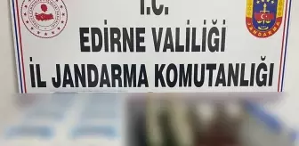 Edirne'de Gümrük Kaçağı 10 Oyun Konsolu ve 28 Şişe İçki Ele Geçirildi