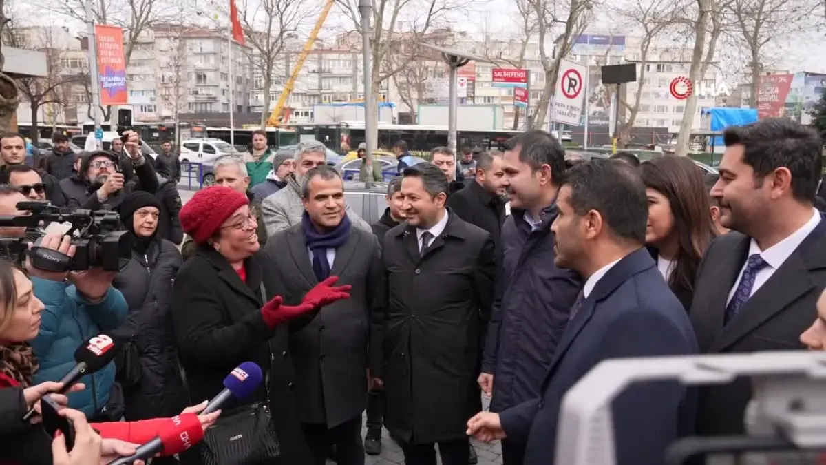 Murat Kurum Beşiktaş çarşı esnafını ziyaret etti