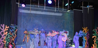 Konyaaltı Belediyesi Yarıyıl Tatilinde Çocuklara Tiyatro Oyunu Sundu