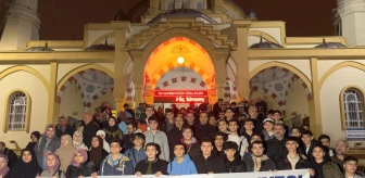 Şahinbey Belediyesi 174 Öğrenciyi Umre'ye Uğurladı