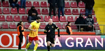 Kayserispor, İstanbulspor'a 1-0 mağlup oldu