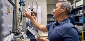 İlk Türk Astronot Alper Gezeravcı uzayda 'Propolis' deneyi gerçekleştirecek
