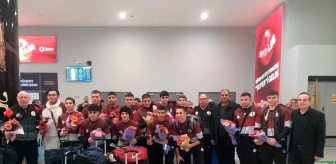 Yakın Doğu Koleji Erkek Hentbol Takımı Türkiye Gençler Hentbol Şampiyonası'nda finale yükseldi
