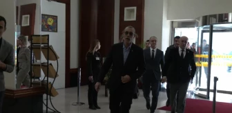 CHP'nin Etimesgut Belediye Başkan Adayı Erdal Beşikçioğlu, Mansur Yavaş'ı ziyaret etti