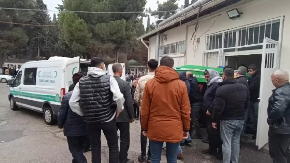 İnşaatta çalışan genç işçi hayatını kaybetti