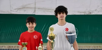 Kocaeli'de Milli Tenisçi Kardeşlerden Büyük Başarı