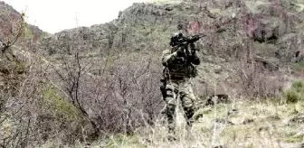 Irak'tan kaçan 3 PKK'lı terörist Habur'da teslim oldu