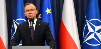 Polonya Cumhurbaşkanı, eski İçişleri Bakanı ve Yardımcısı için af çıkardı