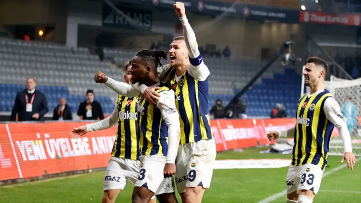 3 puan Kanarya'nın! Fenerbahçe, RAMS Başakşehir'i 1-0 yendi