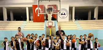Hasketbol Spor Kulübü'nde 58 Kardeş Bir Arada