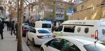 Bankada sırası geciken şahıs 'Siz görürsünüz' deyip bomba ihbarında bulundu